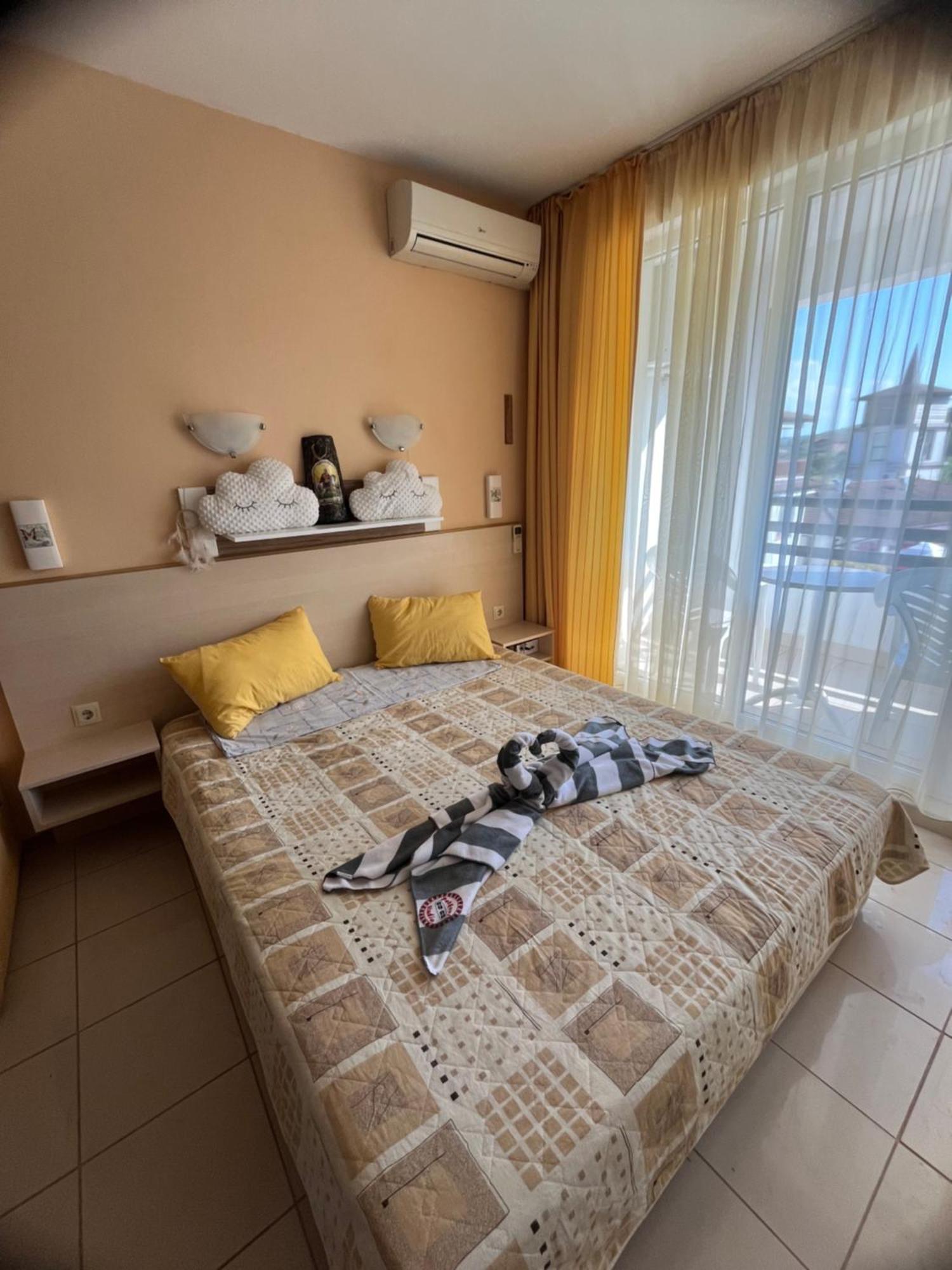 Harmony Hills Petkovi Studio Apartment Rogacsevo Kültér fotó